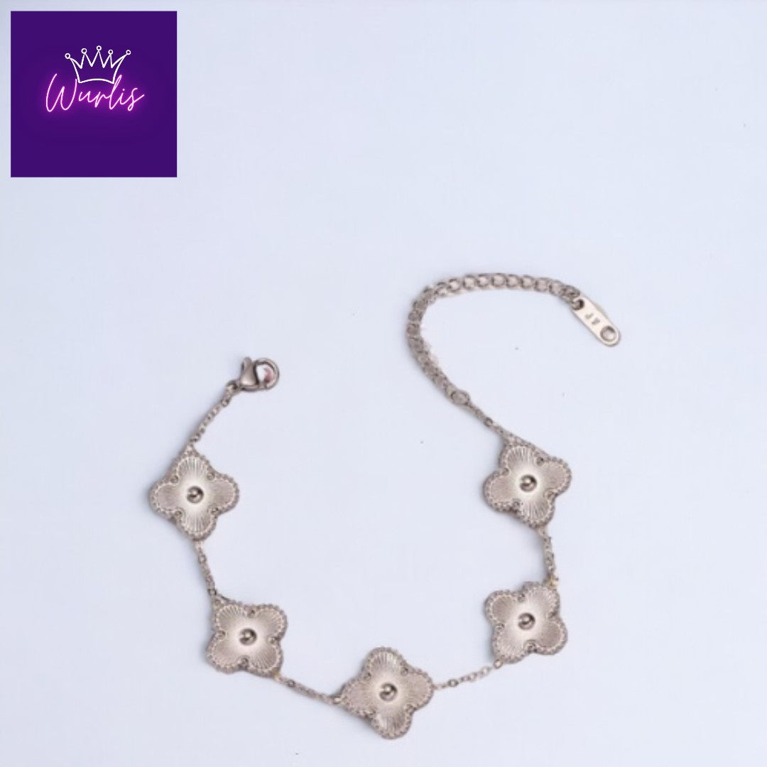 Lucky Charm Clover Bracelet (EXCLUSIVE BUY ONE GET ONE FREE SALE)